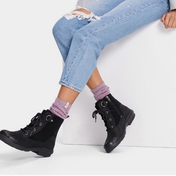 Ugg Hapsburg Duck Boots - Picture 1 of 11